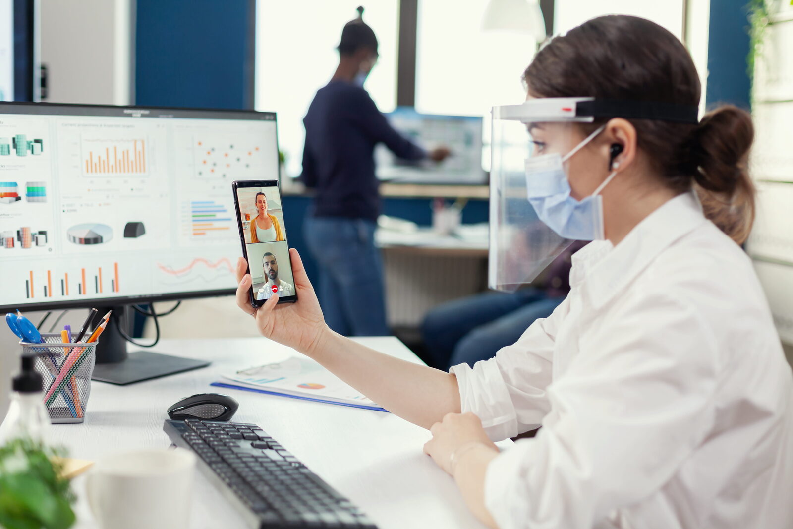 International healthcare business consultation with remote teams